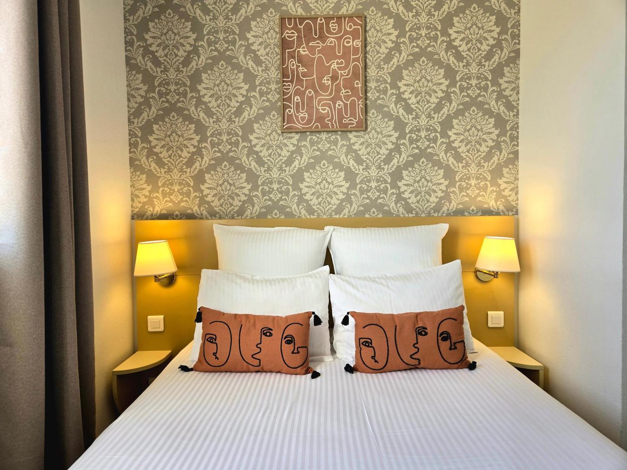 Hotel Le Saint-Genies Uzès Εξωτερικό φωτογραφία