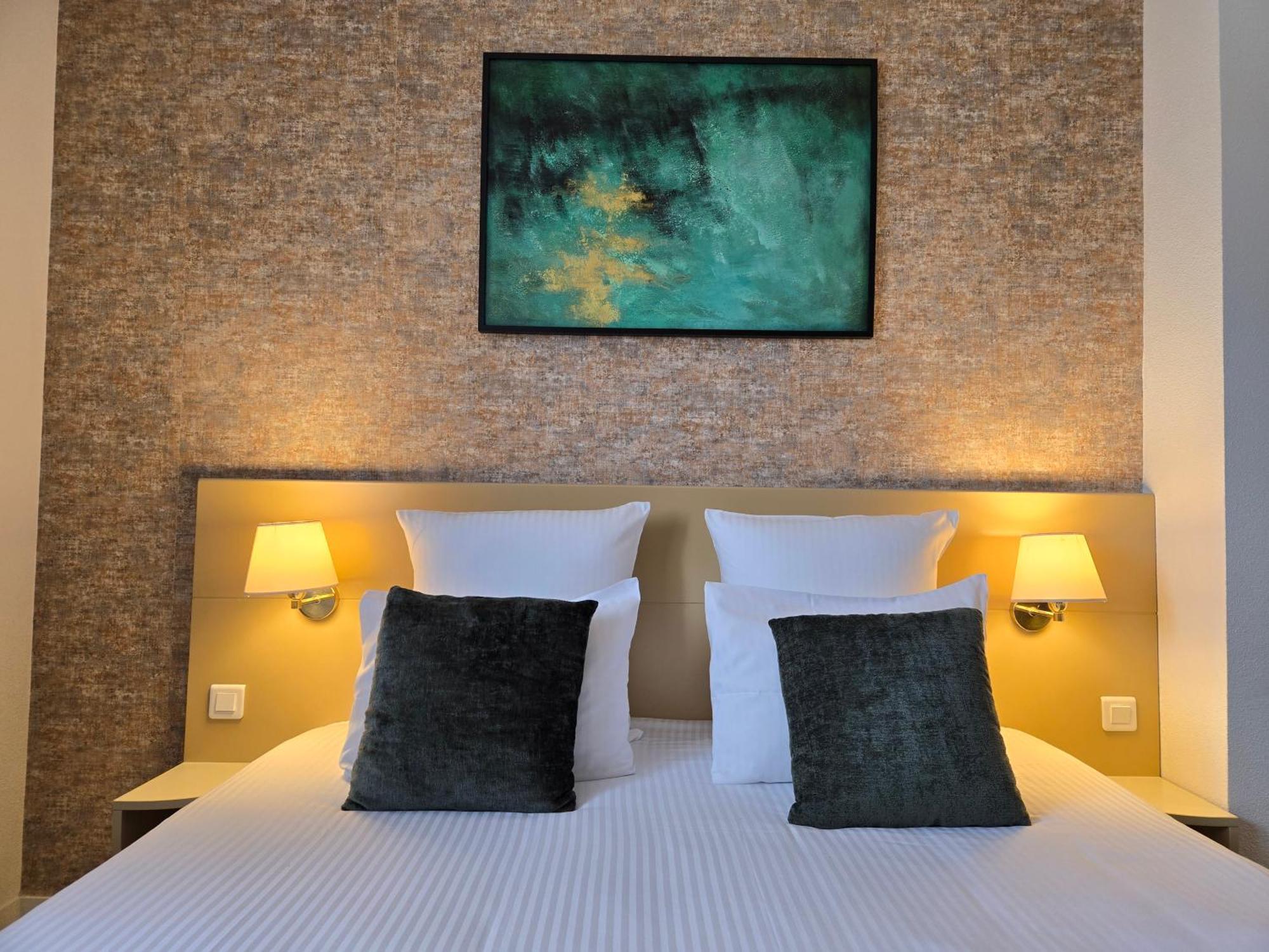Hotel Le Saint-Genies Uzès Εξωτερικό φωτογραφία