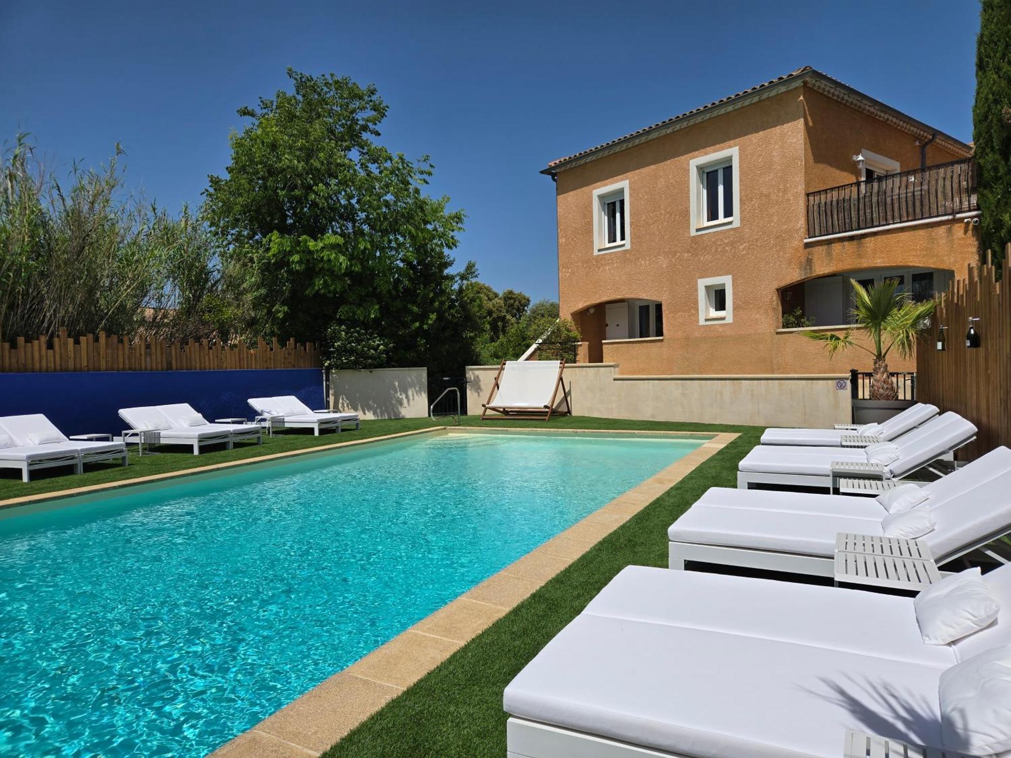 Hotel Le Saint-Genies Uzès Εξωτερικό φωτογραφία